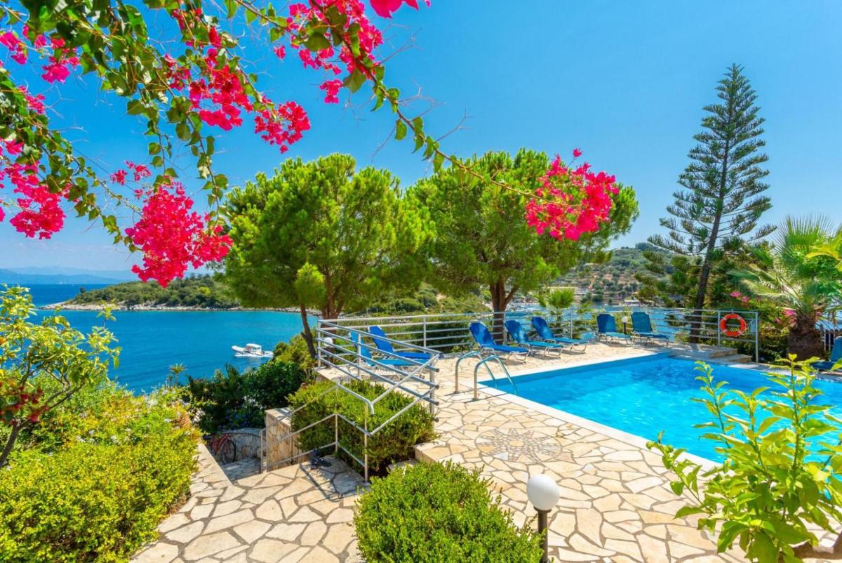 Dolphin Villa 1