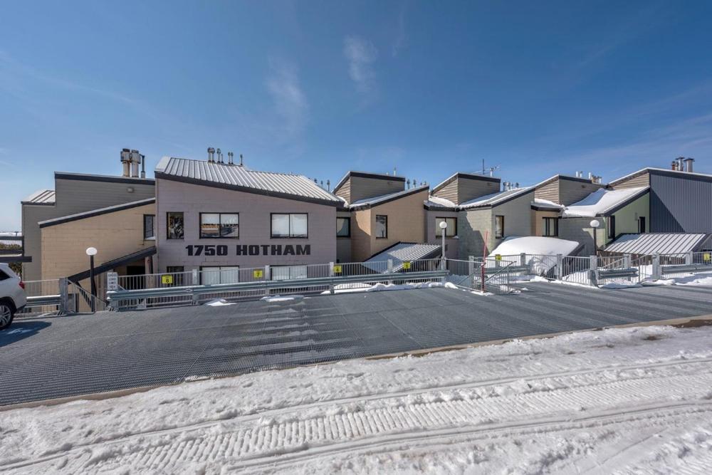 1750 Hotham 12