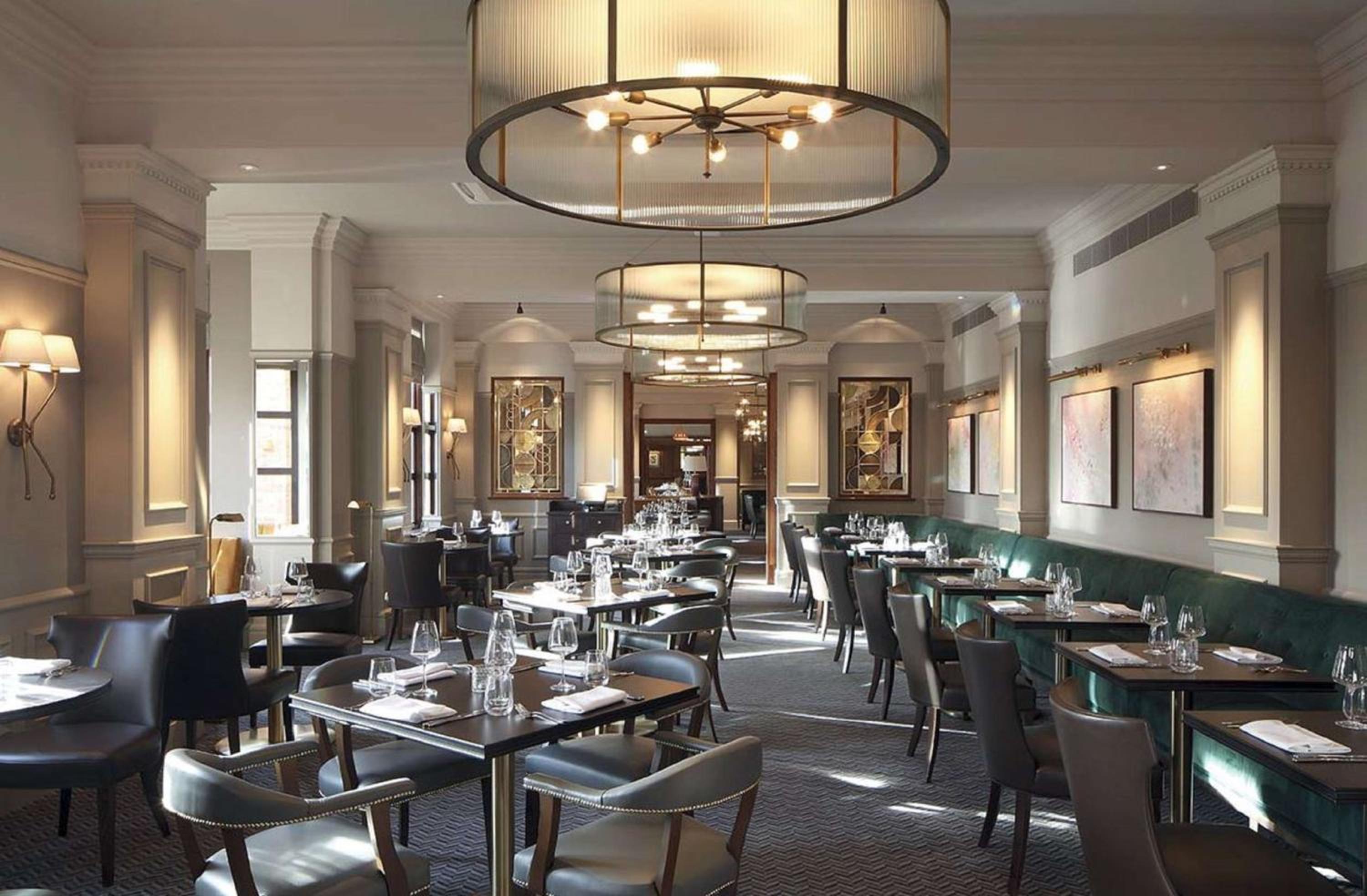 restaurant