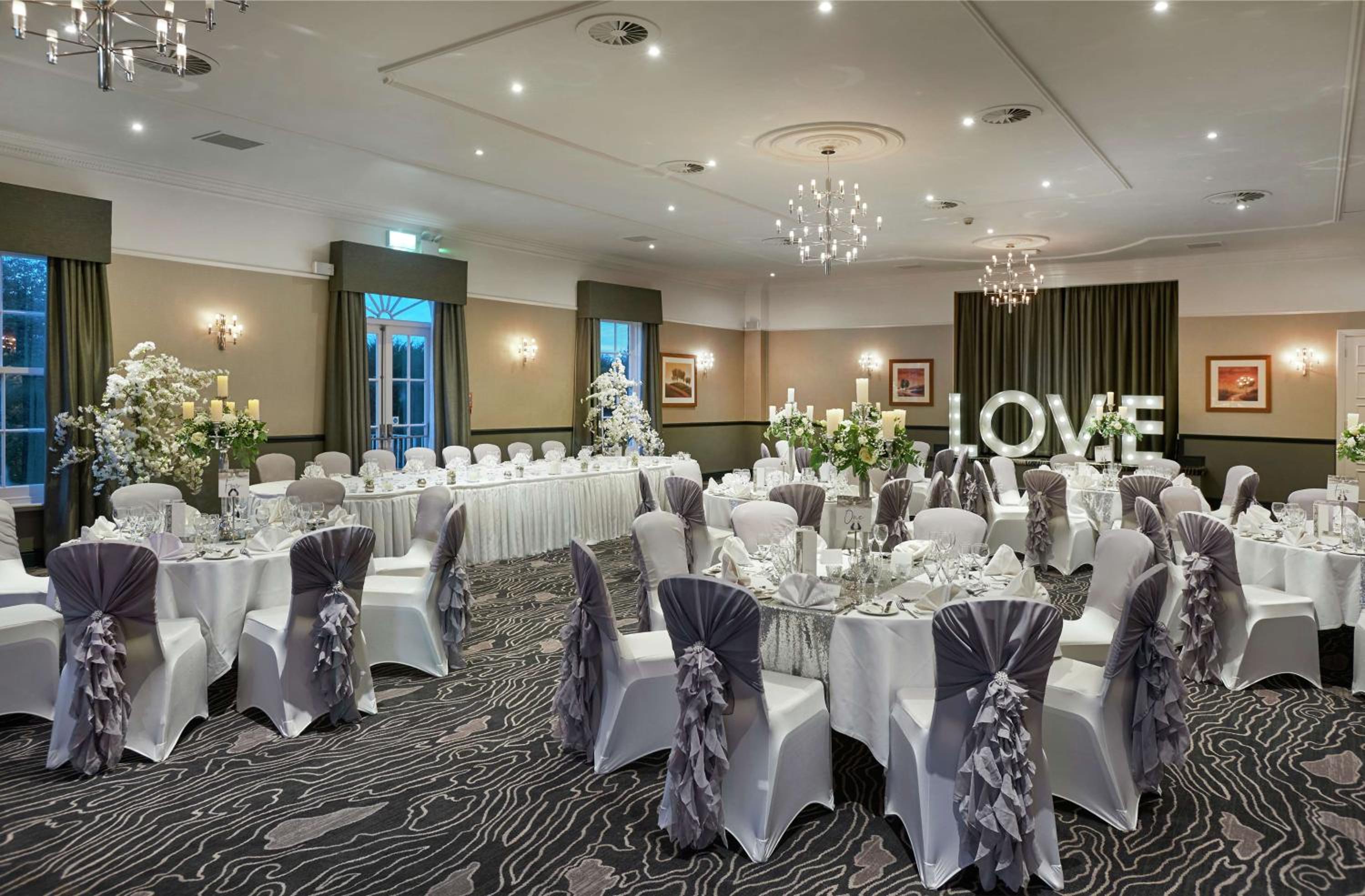 banquet hall