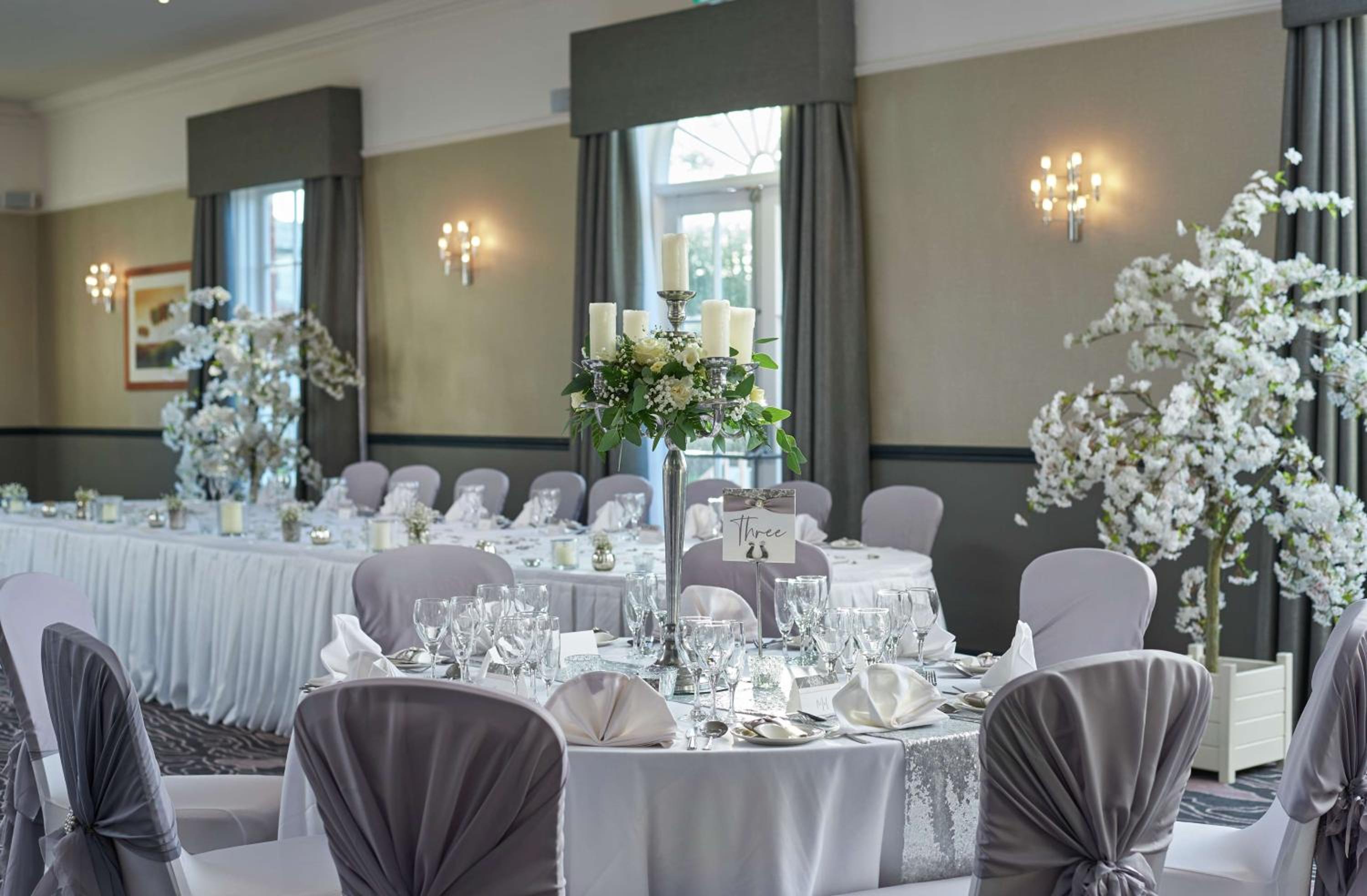 banquet hall