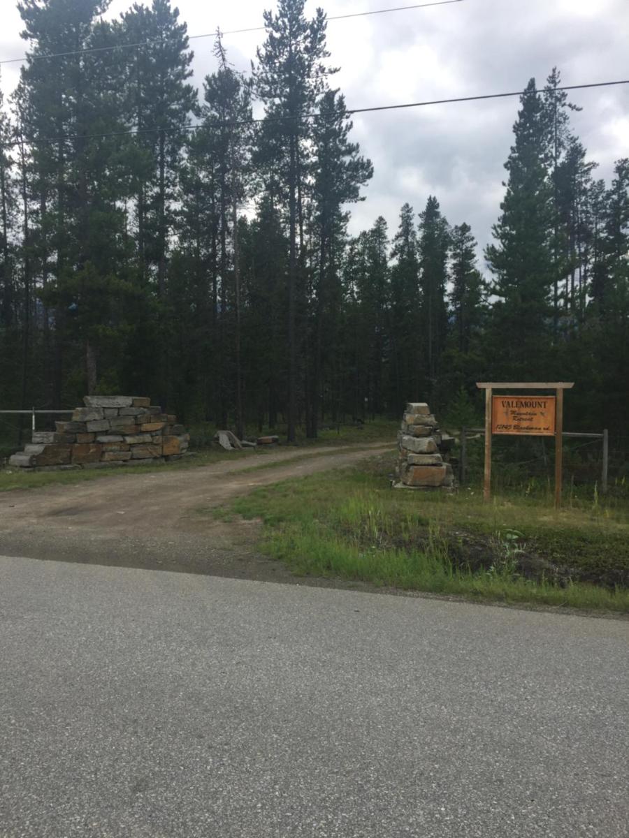Valemount Mountain Retreat Guesthouse