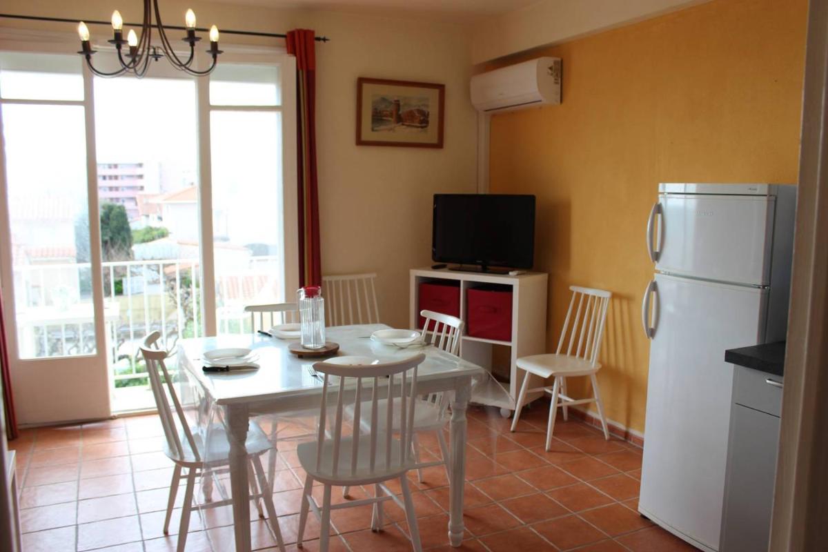 Accès direct plage pour ce T2 climatisé dans résidence avec parking - 4SCYP21 view 2