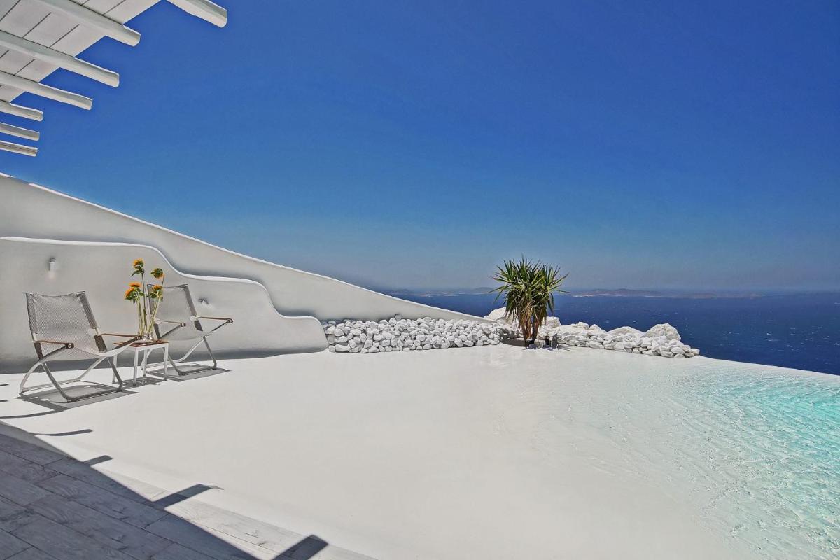 Zinas Villas view 3