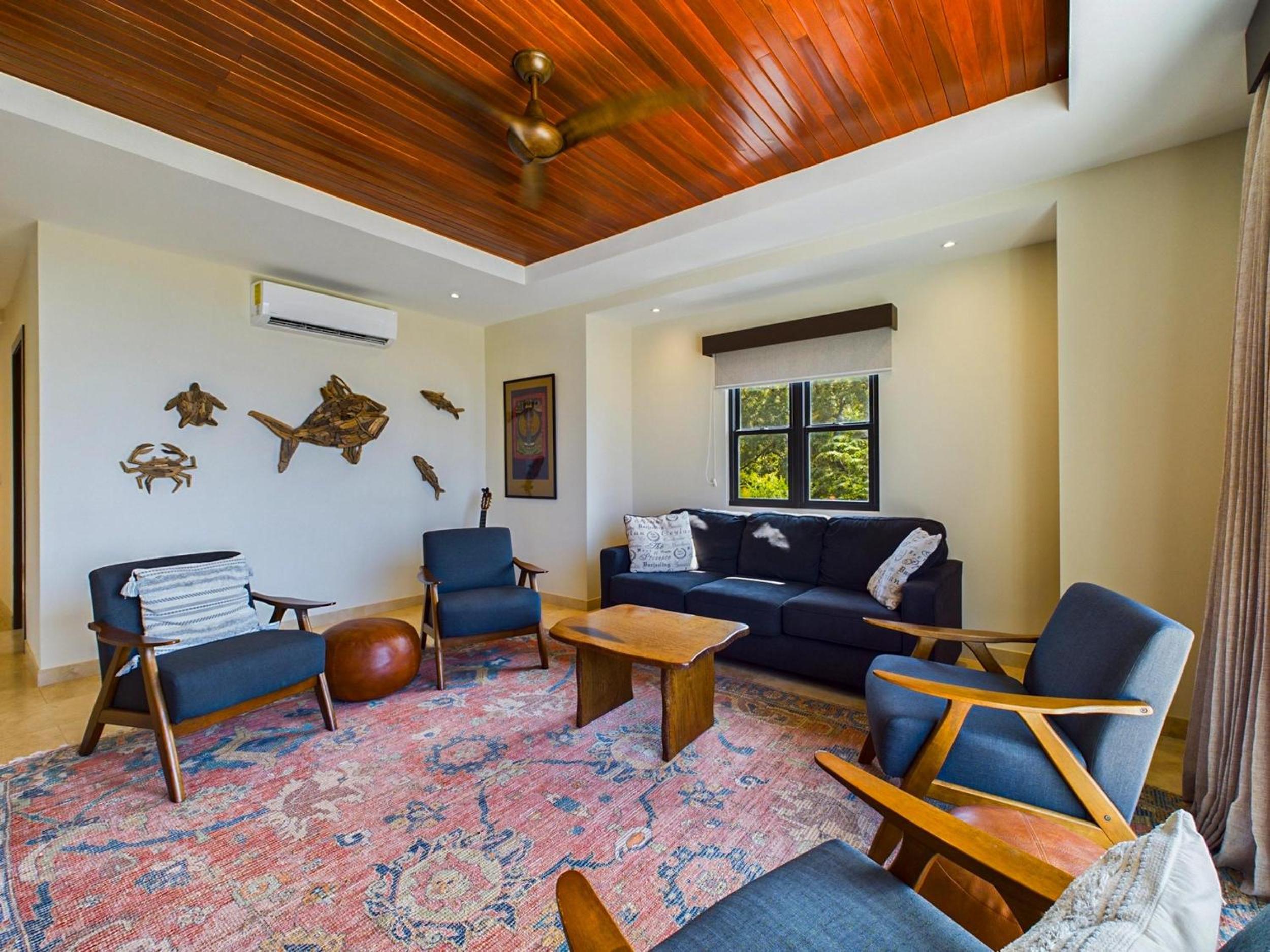 Dos Rios 70- 6 BR home on 1-2 acre