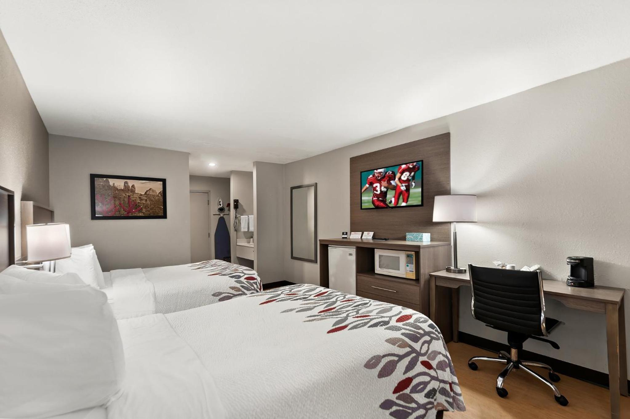Martinsburg Vacations - Red Roof Inn Martinsburg - Property Image 35
