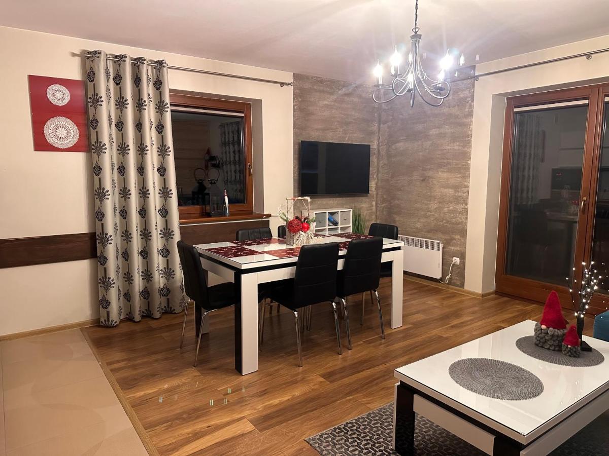 APARTAMENT "NA MOCARNI"