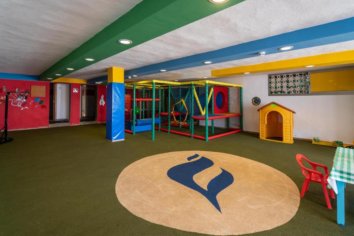 children's play area