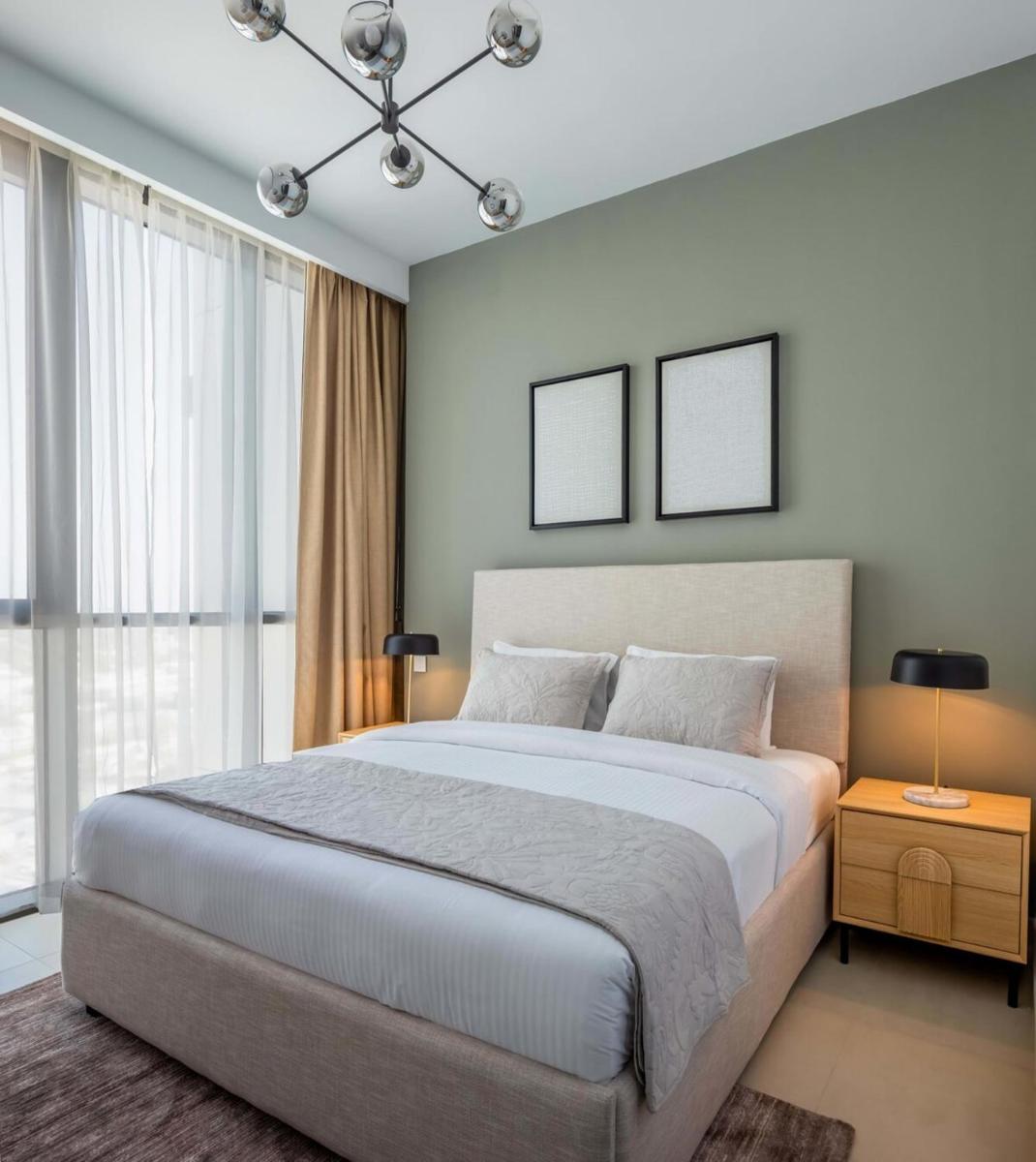 Silkhaus elegant 1BDR in Downtown Views with pool & gym access