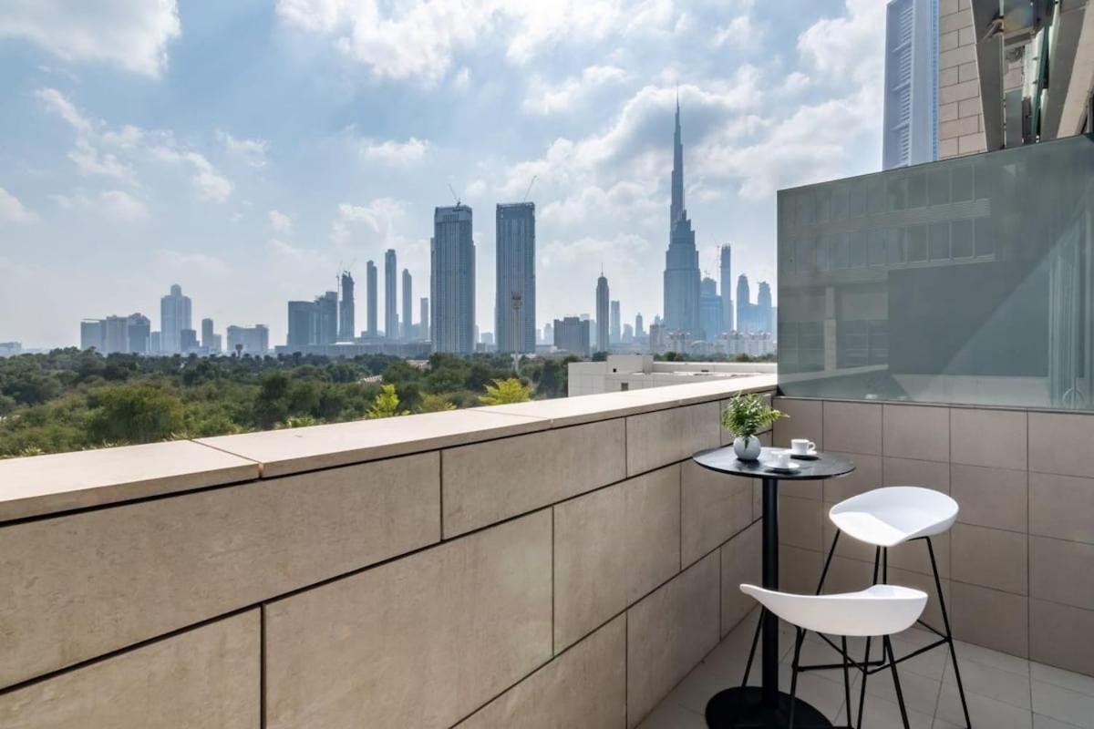 Silkhaus modern studio with Burj Khalifa view in DIFC