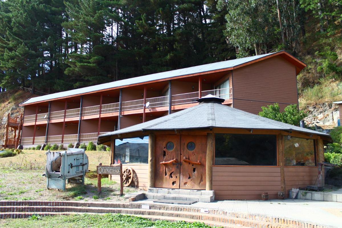 Hotel Cabañas Antulafkén