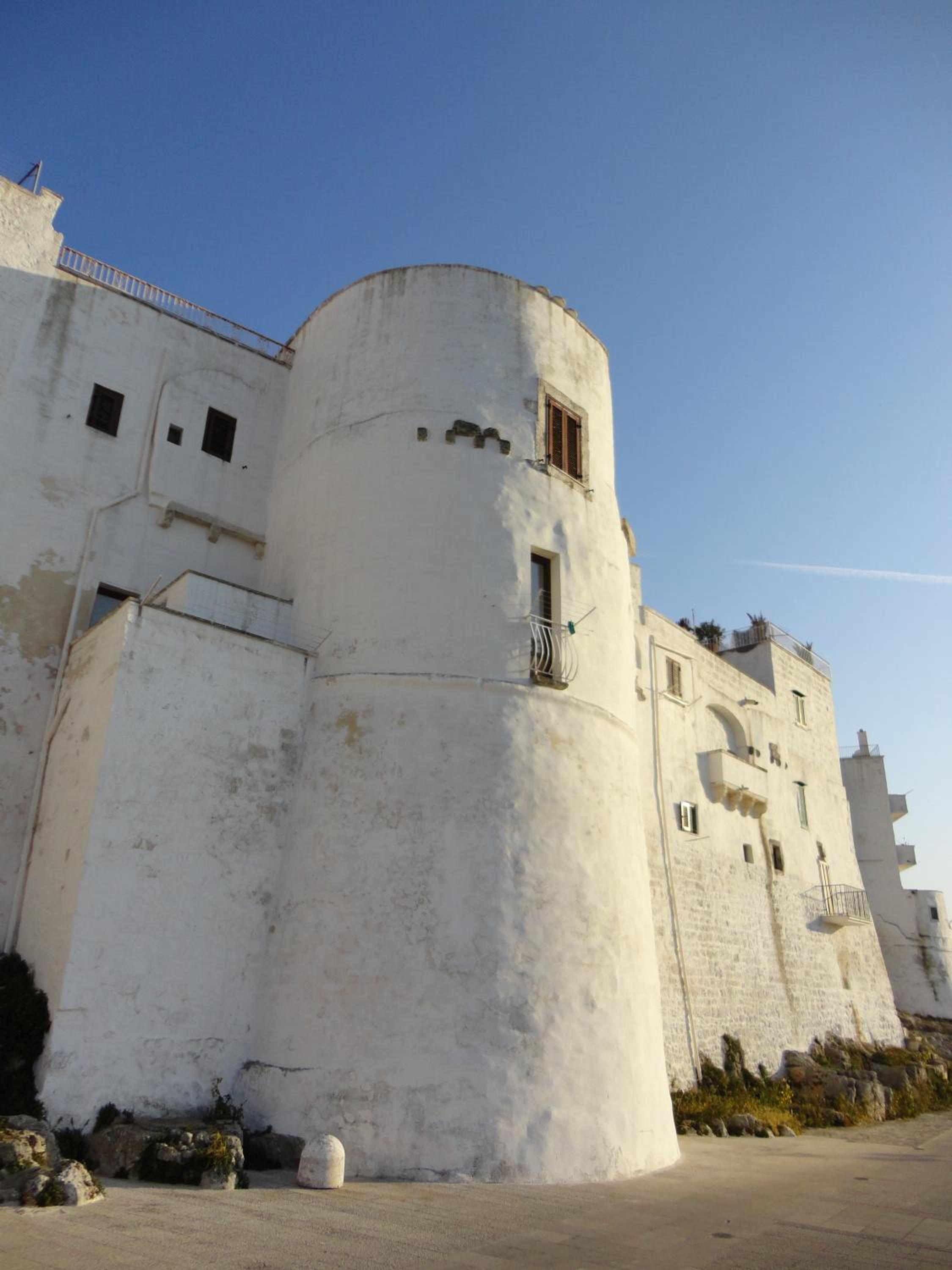 Lovely Stone House In Ostuni