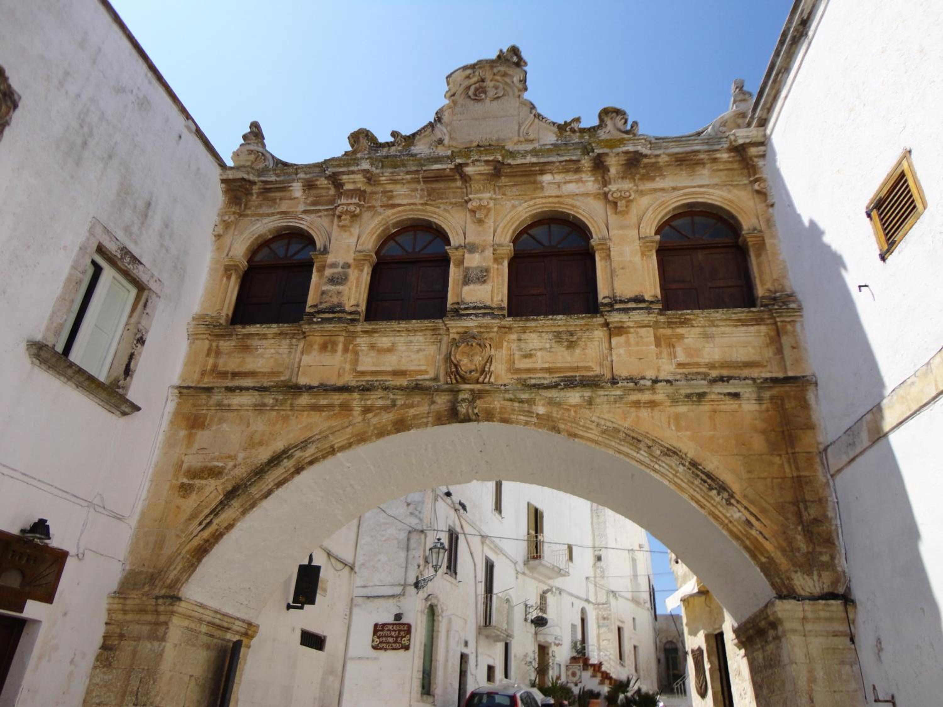 Lovely Stone House In Ostuni