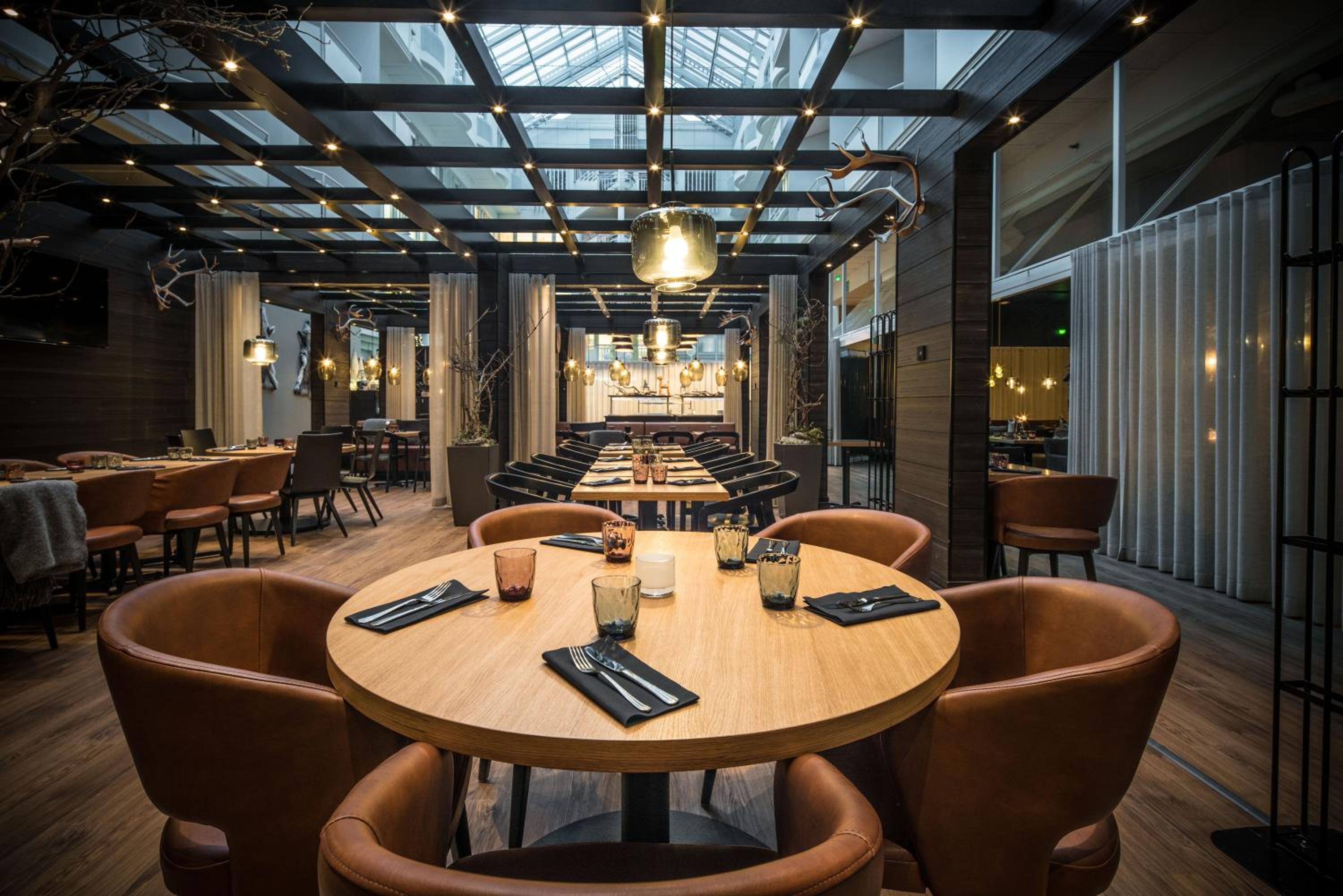 restaurant
