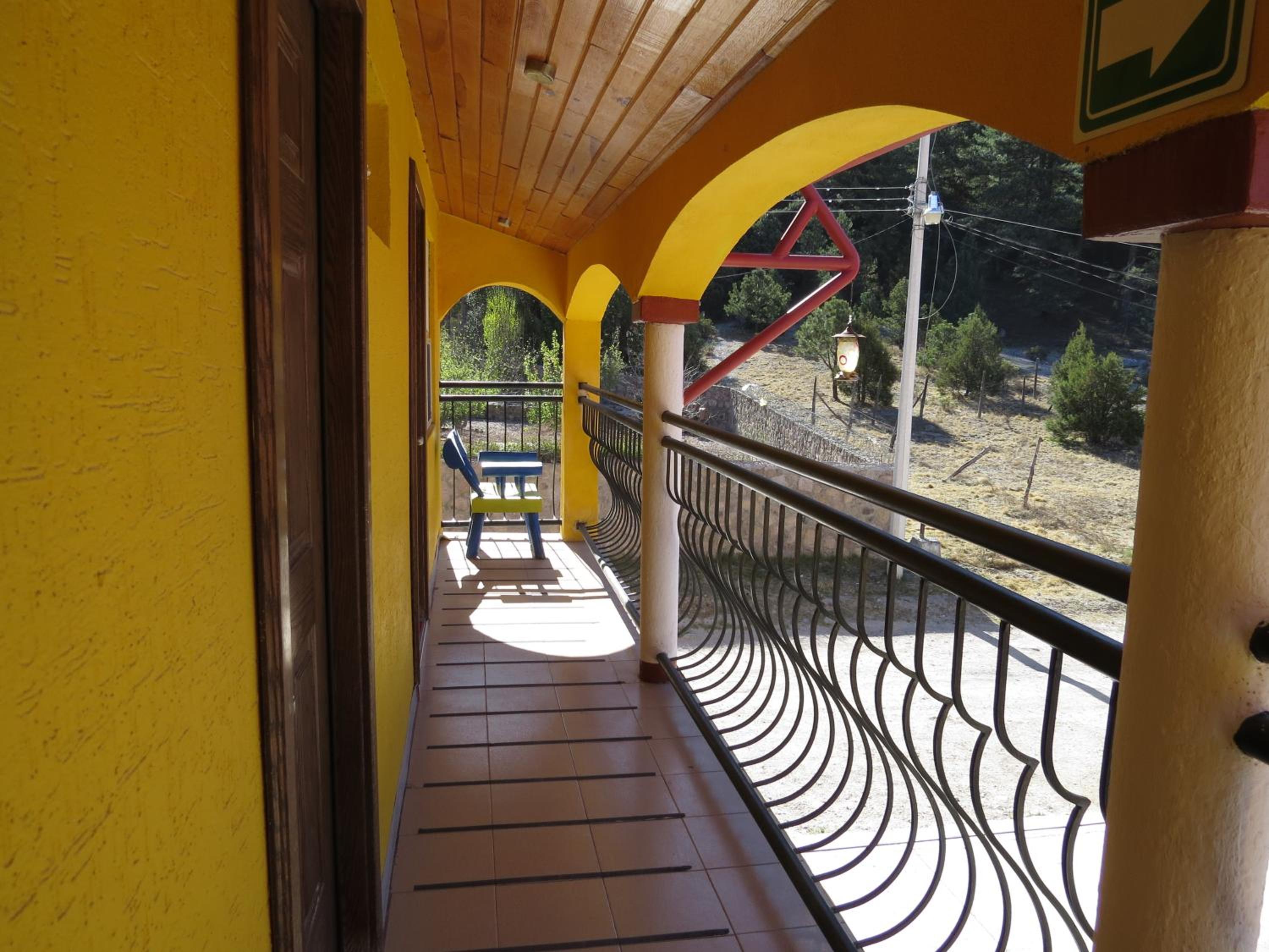 balcony