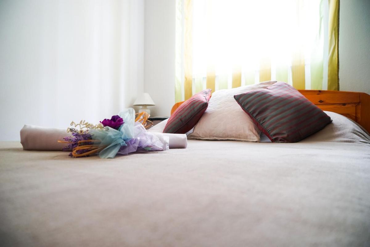 Floral Apartment