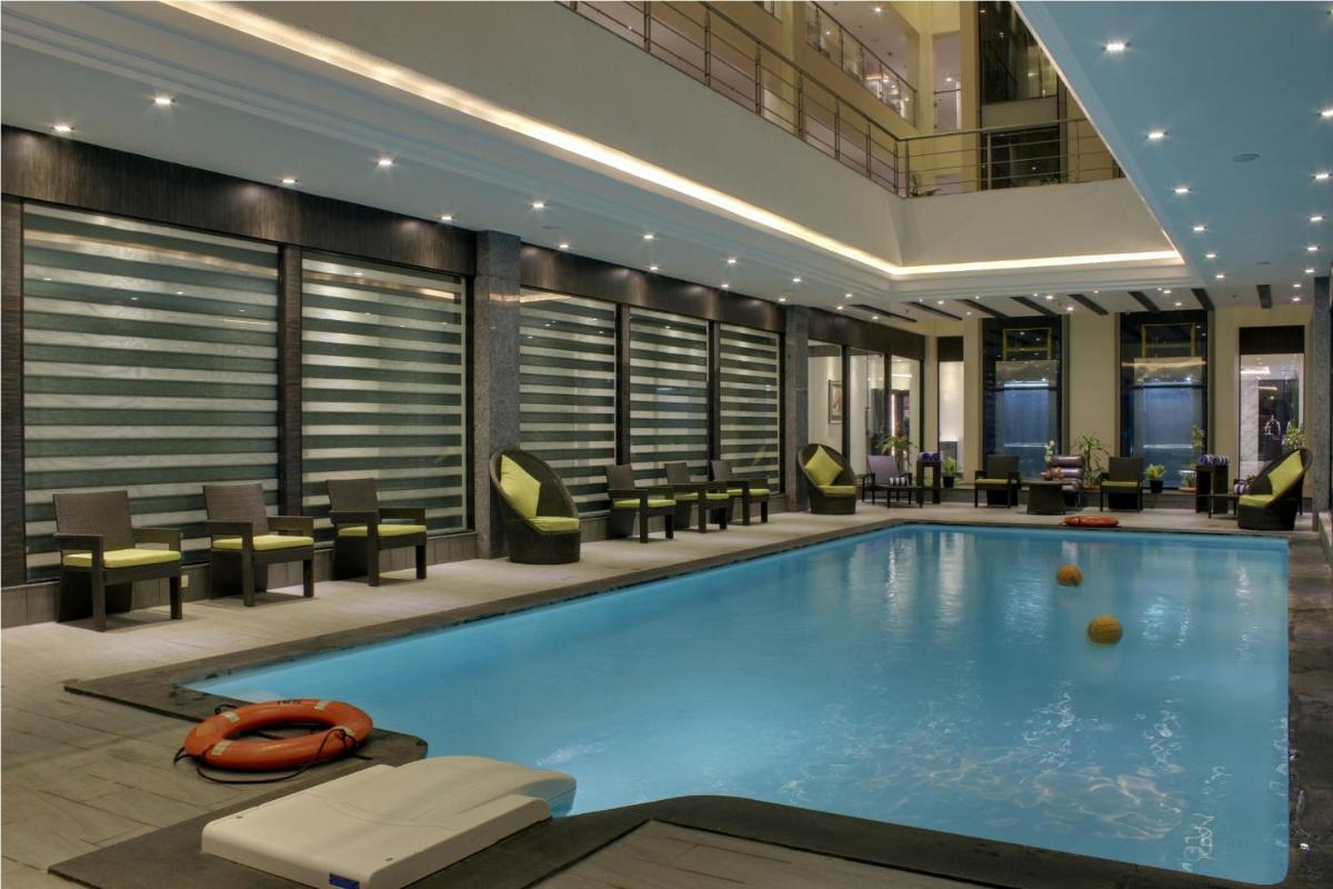 indoor pool