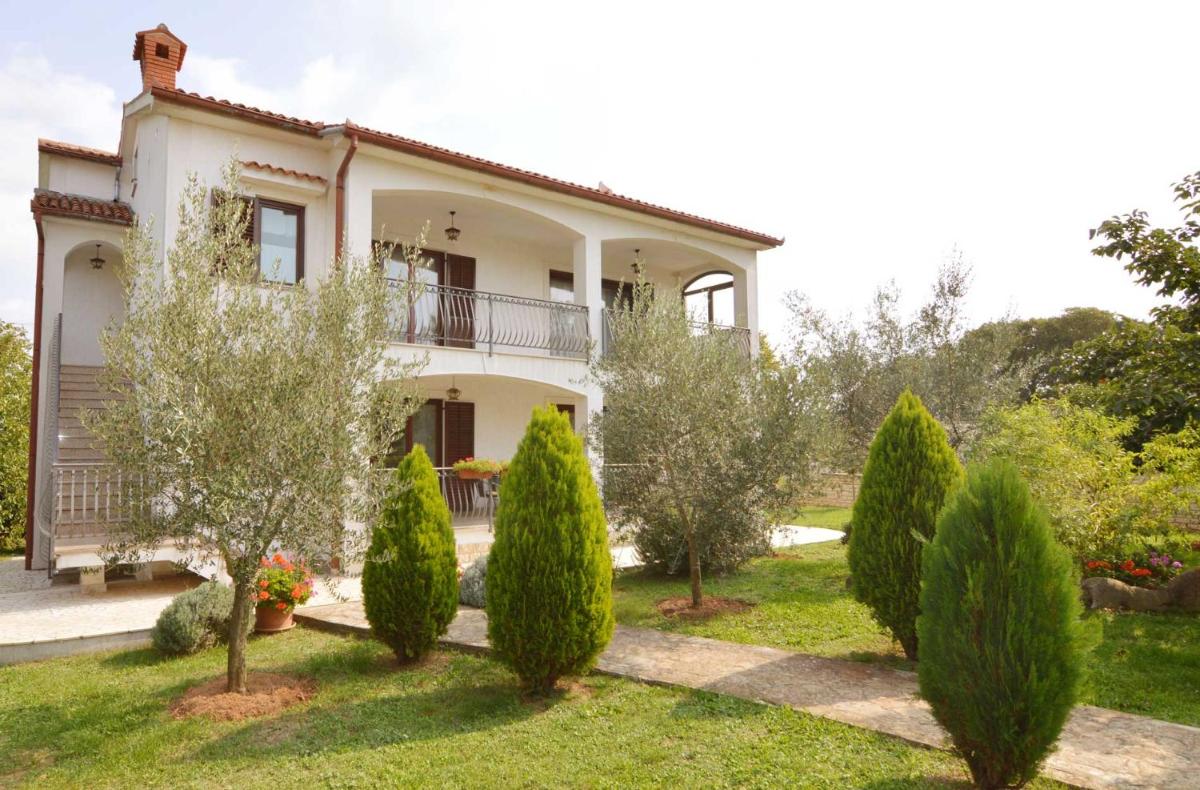 Garden Apartment Maria