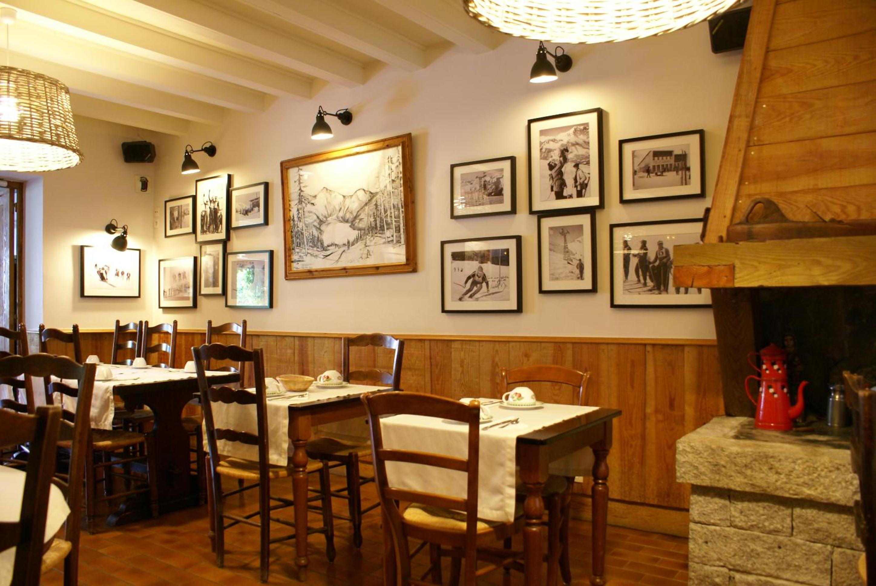restaurant
