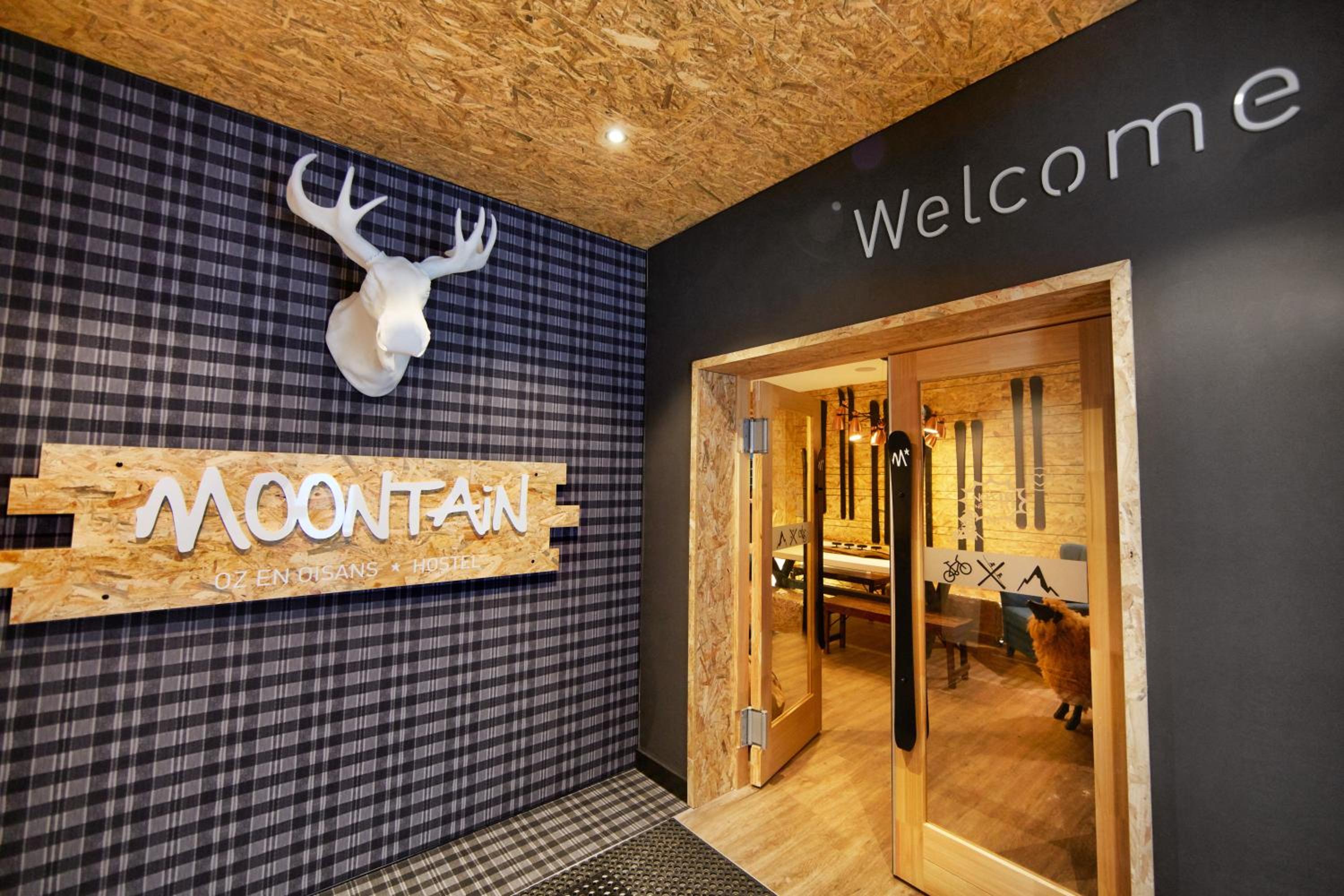 Moontain Hostel