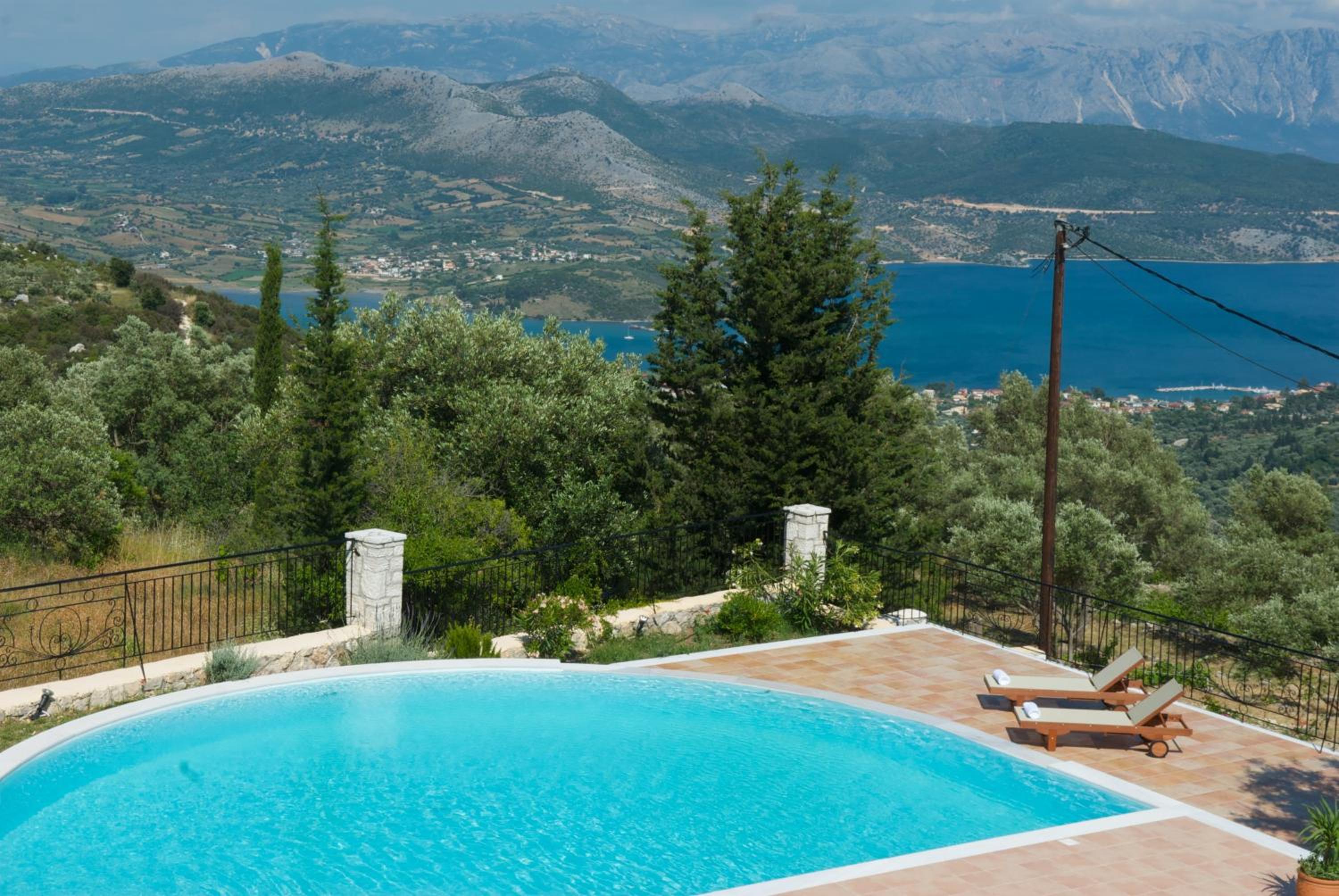 Anemones Villas by Omikron Selections