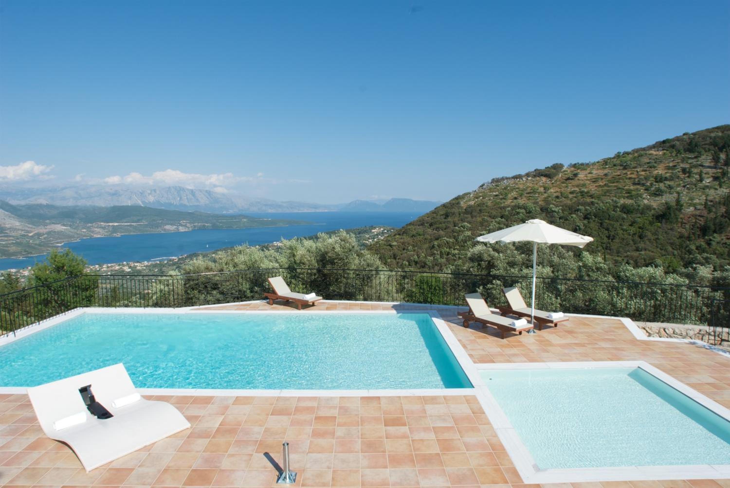 Anemones Villas by Omikron Selections