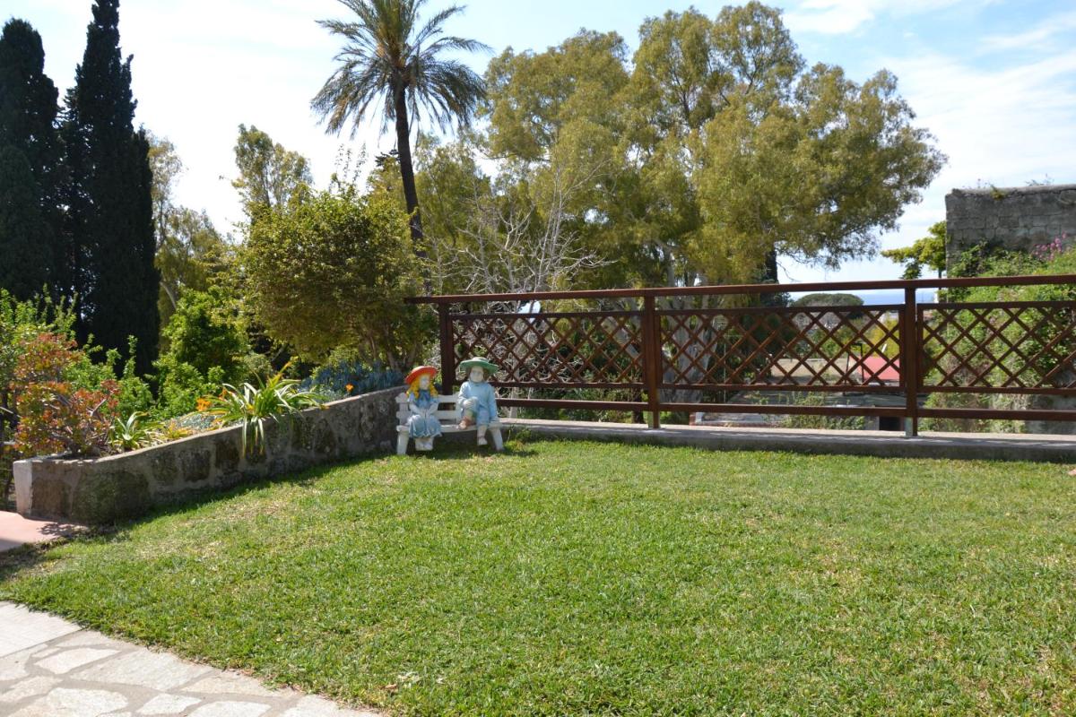 Appartamenti Villa Annunziata view 3