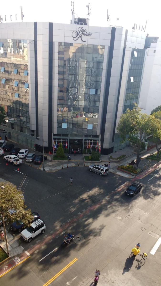 Apartamentos Amoblados de 1 Y 2 dormitorios