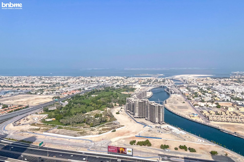 3B-Amna Tower-4801 by bnbme homes
