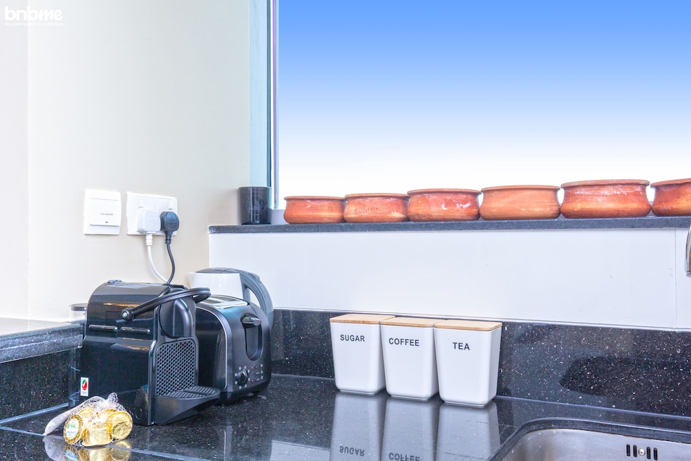 3B-Amna Tower-4801 by bnbme homes