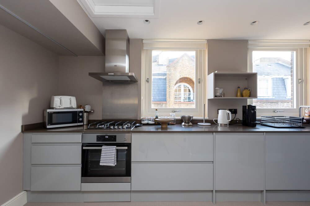 Stunning 3 Bedroom Flat in Covent Garden
