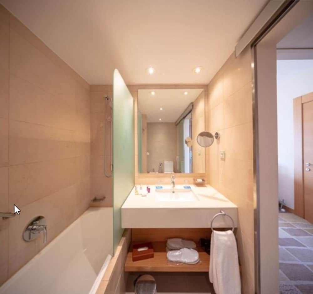 Marbella Vacations - Deluxe Villas Don Carlos Resort - Property Image 9