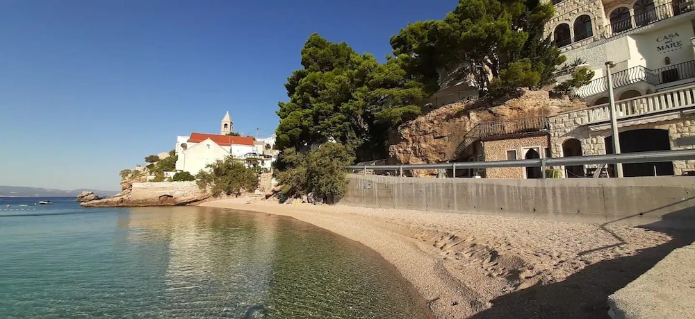Melissa - 150m From the Beach - A2 view 4