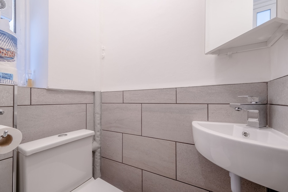 Spacious & Central 4BD Flat - Angel