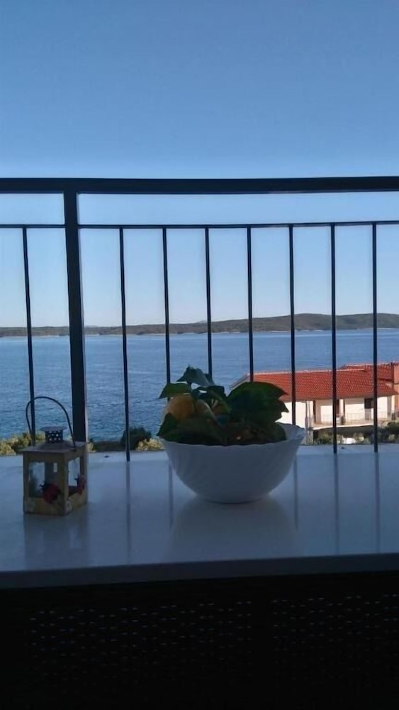 Jela - Terrace and sea View - A1