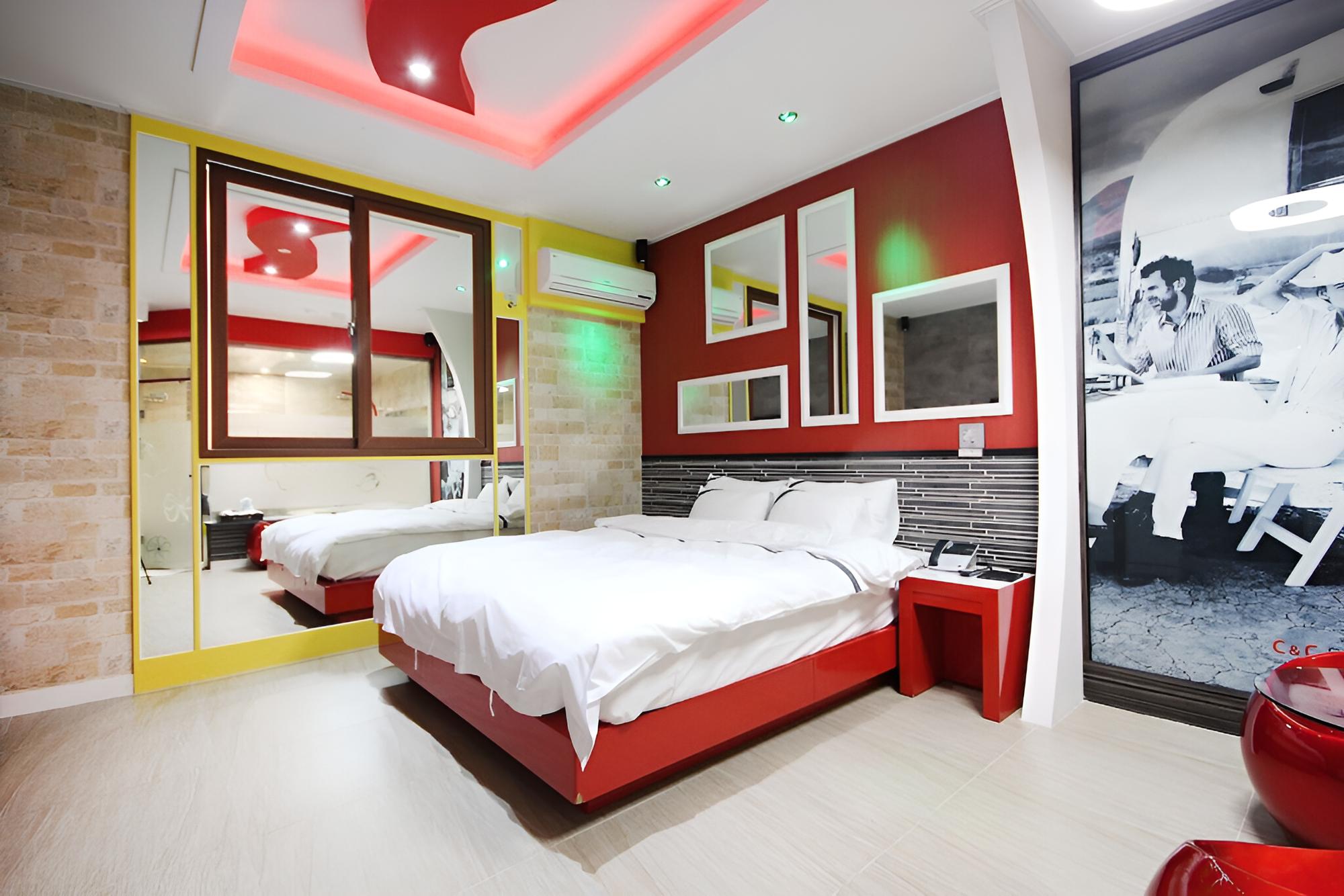 Yeonggwang CC Self Check-in Motel