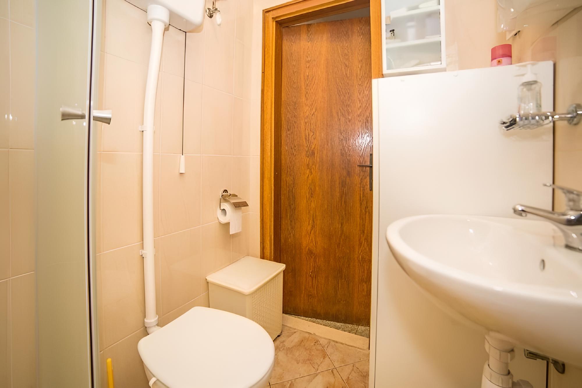 Domed - Close to the sea & Comfortable - A1