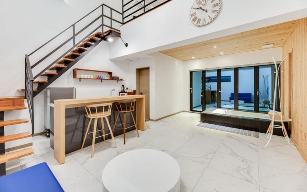 Uljin Beatrice Pool Villa