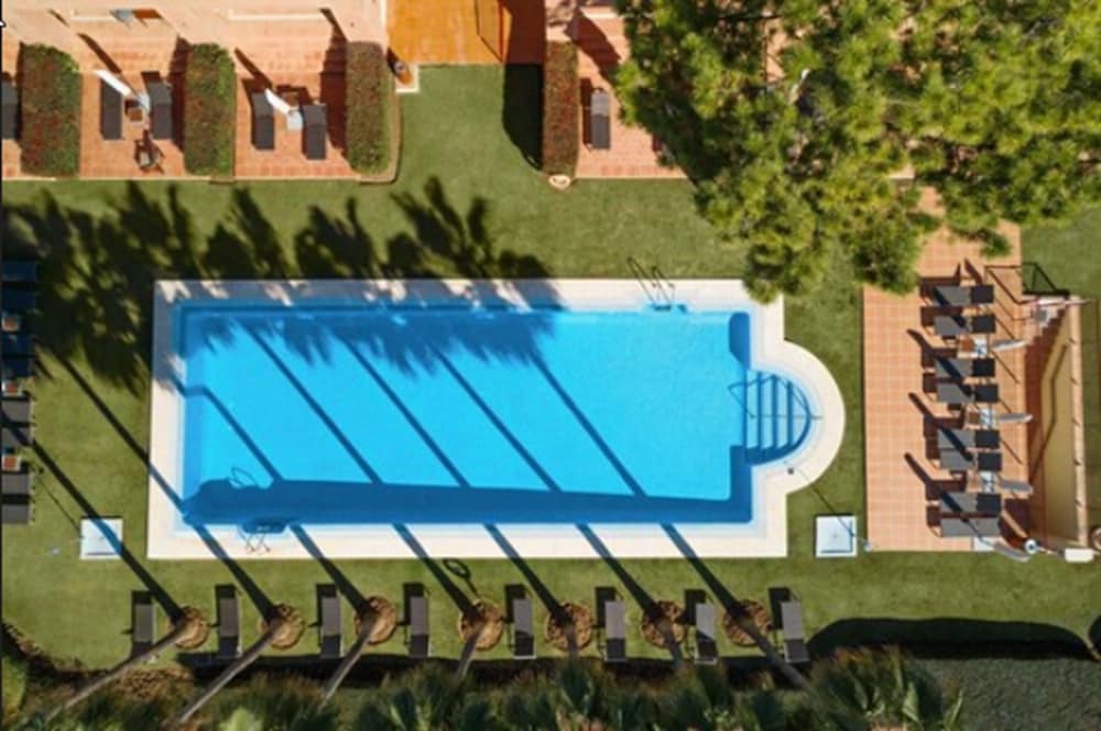 Marbella Vacations - Deluxe Villas Don Carlos Resort - Property Image 12