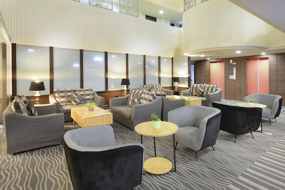 Green Garden Apartments - A