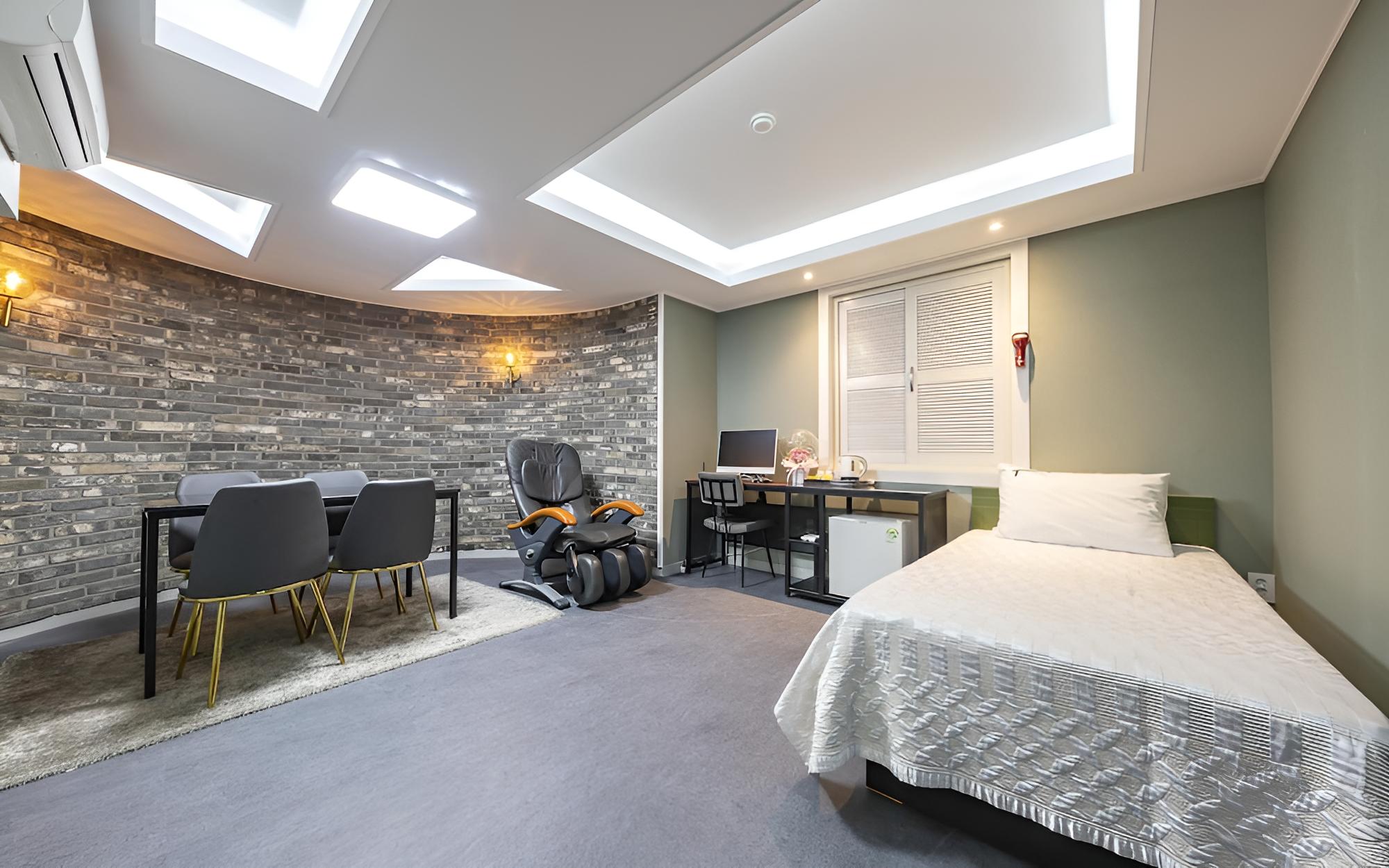 Cheonan Ten Hotel