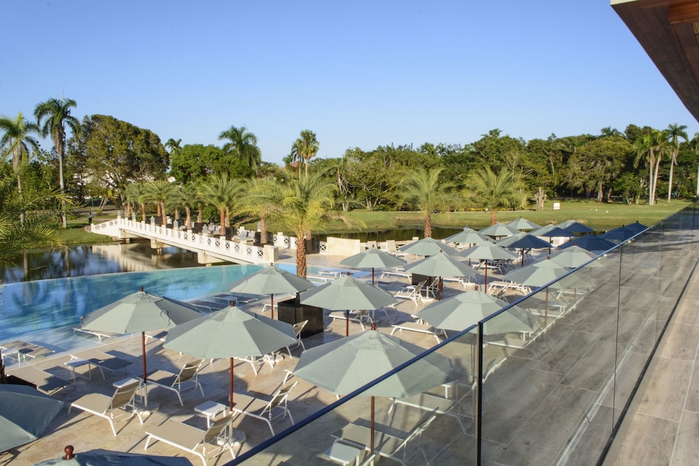 VH Atmosphere - Adults Only - Property Image 3