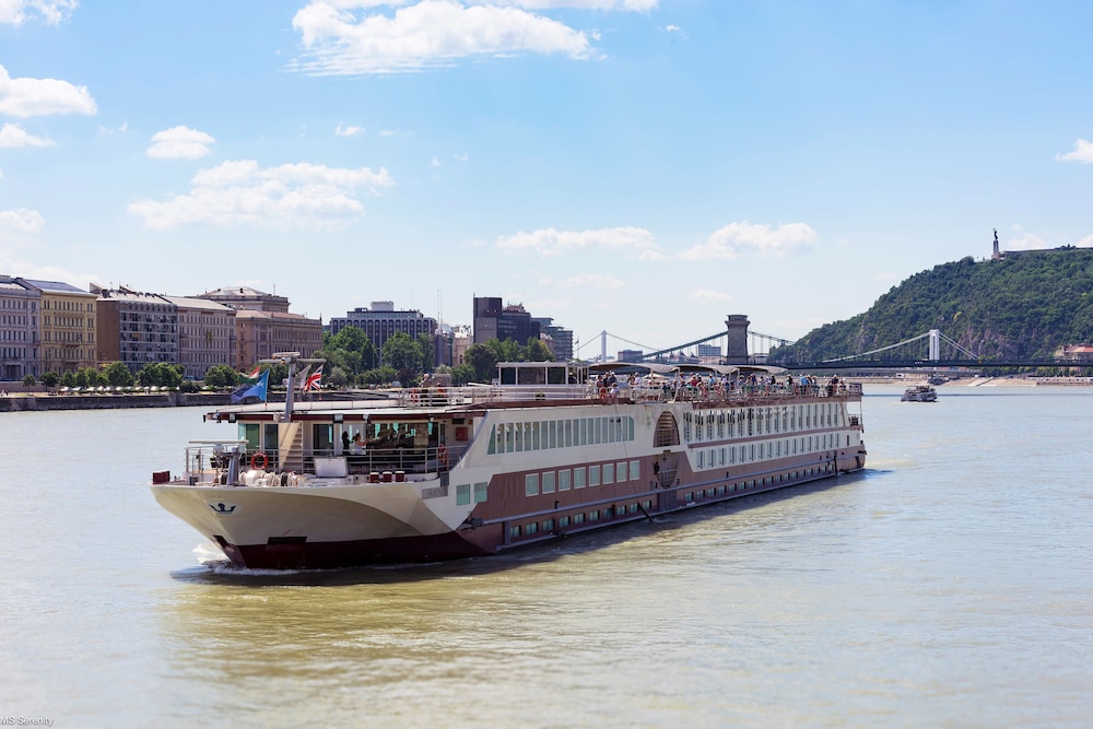 Neuss Vacations - Select MS Serenity - Neuss - Property Image 2