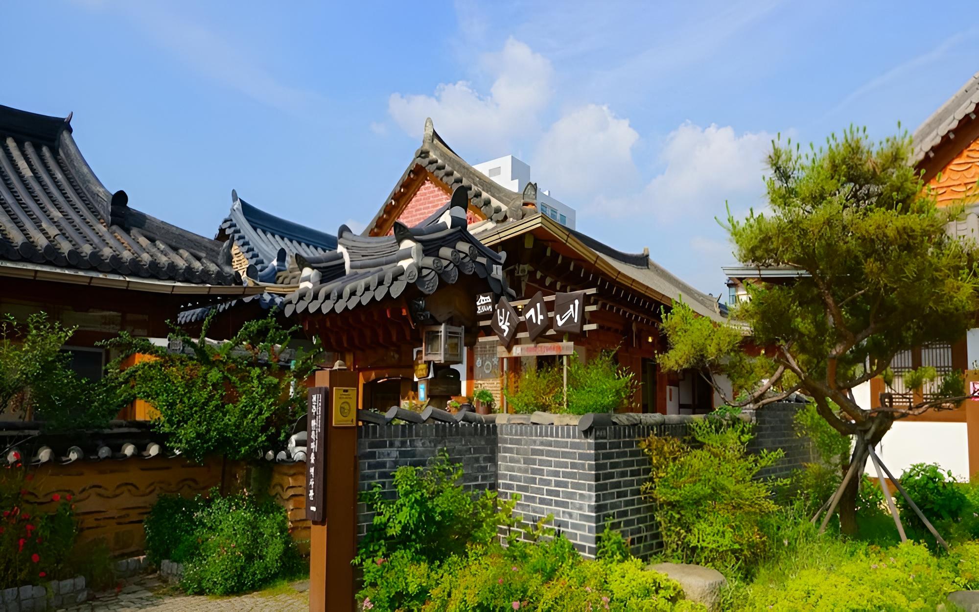 Jeonju Parkgane Hanok Stay