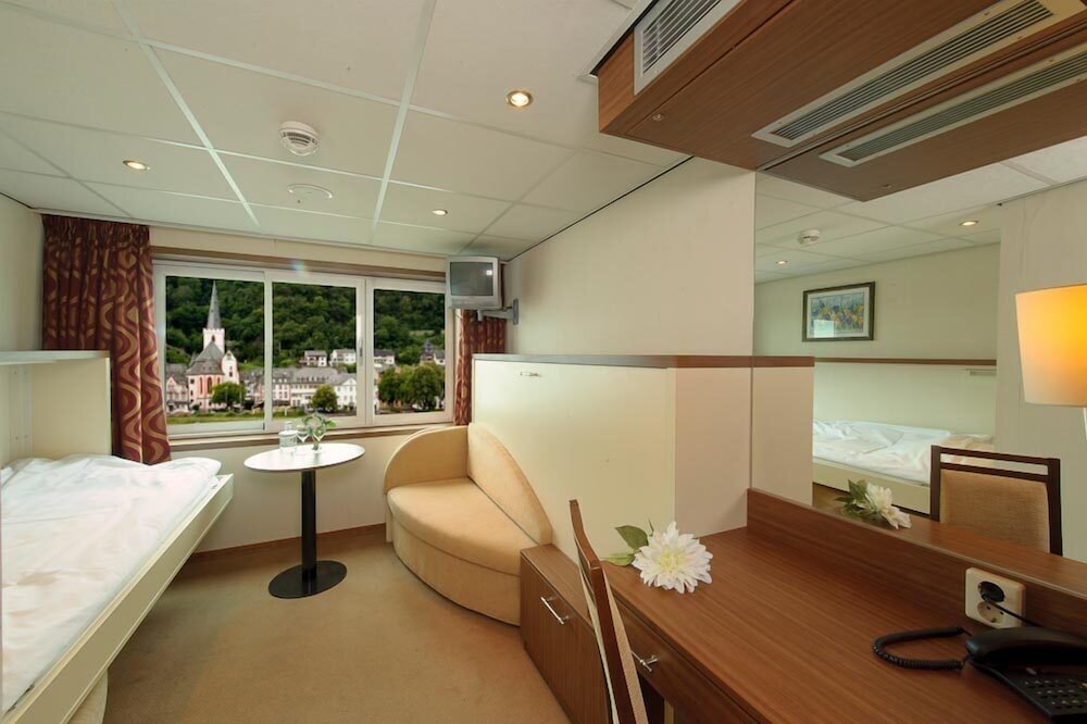 Neuss Vacations - Select MS Serenity - Neuss - Property Image 15