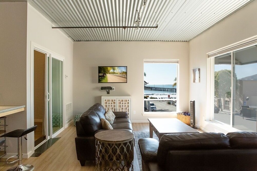 90 San Luis Street Unit B 1 Bedroom Apts by Redawning view 5