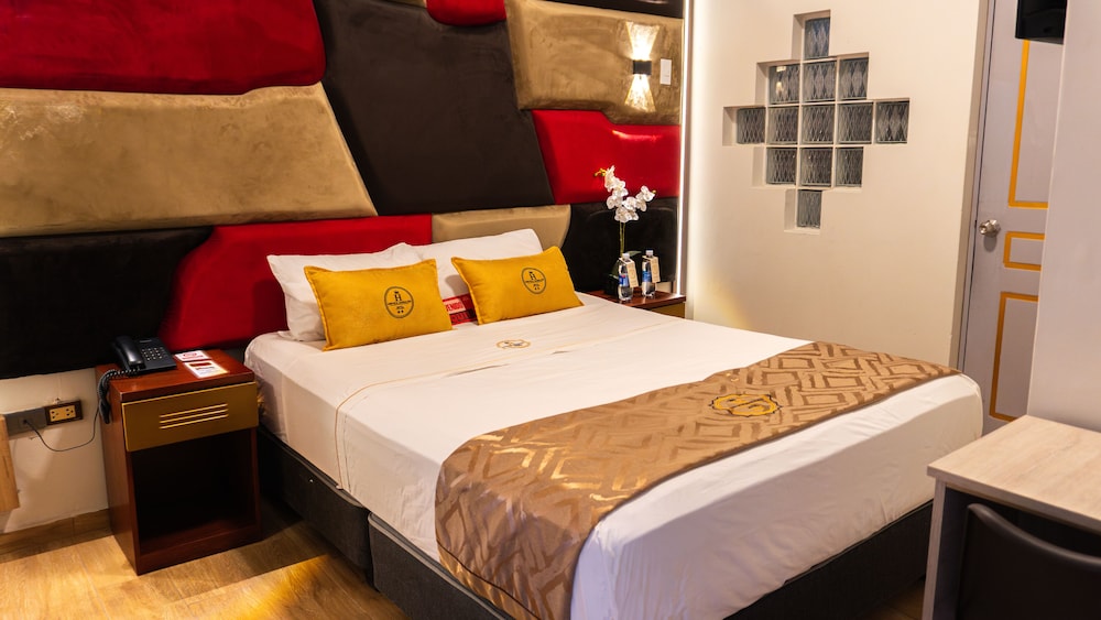 MONTREAL MAGDALENA HOTEL