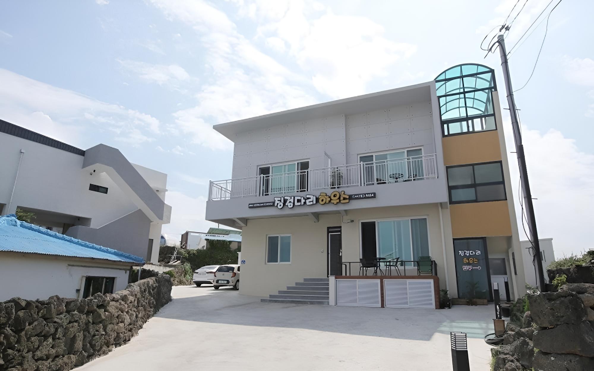 Jeju Jinggeomdari Pension