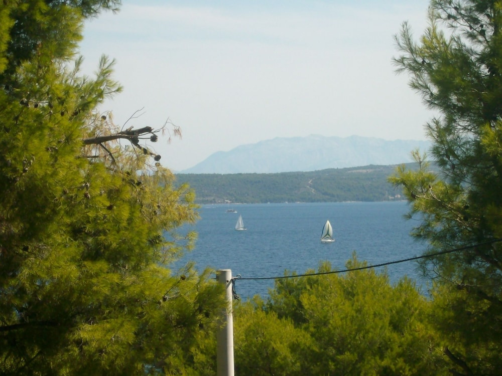 Ina - Peaceful - H Pierida
