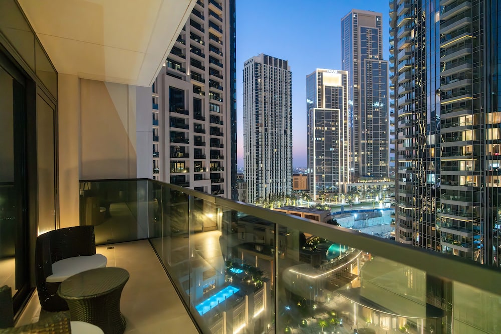 Act One Act Two T2 1211 — Dubai